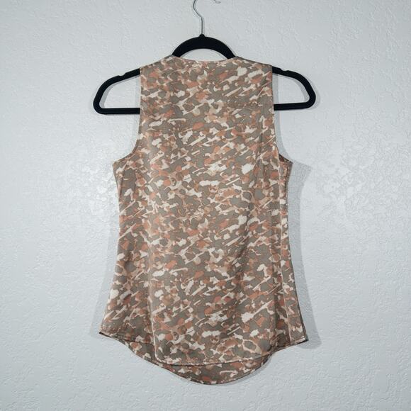 Ann Taylor Tan Satin Print Ruffle Front Tank Top Size 4 Petite - Picture 4 of 5